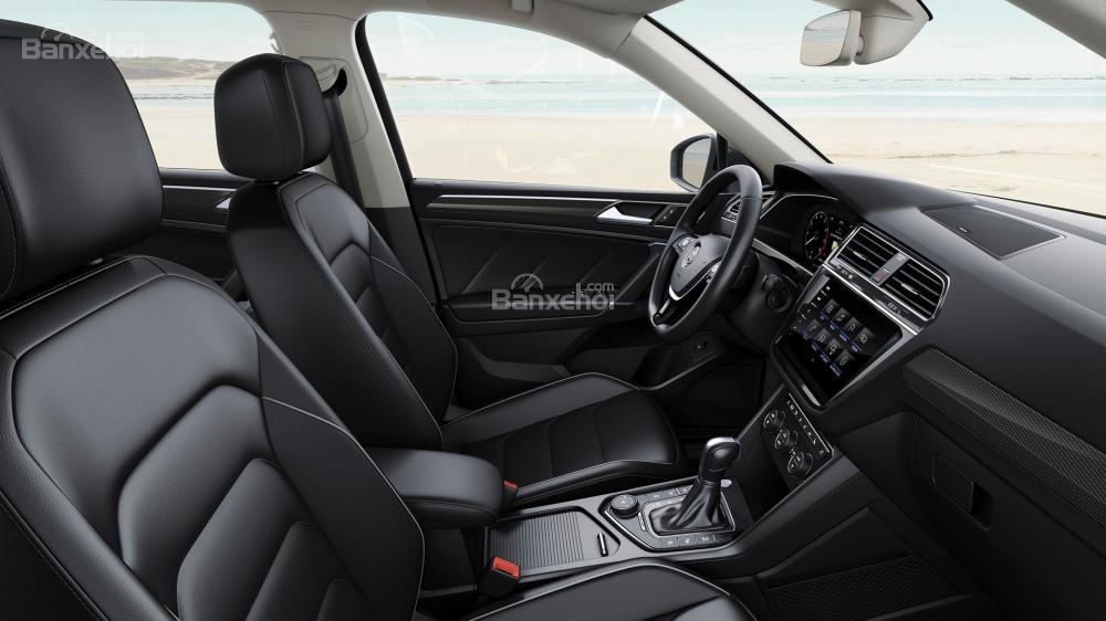Đánh giá xe Volkswagen Tiguan Allspace 2018: Khoang nội thất mang đậm chất Đức, chất Volkswagen a3