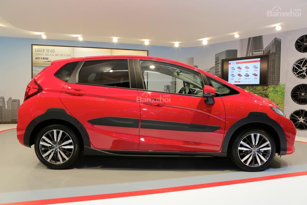 Honda Jazz X-Road diện cánh mới tại Geneva 2018 - 3