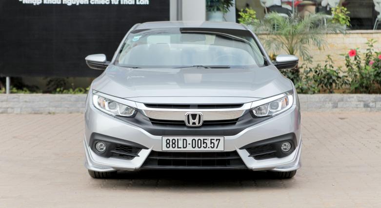 Chi tiết Honda Civic 2018 phiên bản mới sắp về Việt Nam, giá 758 triệu.