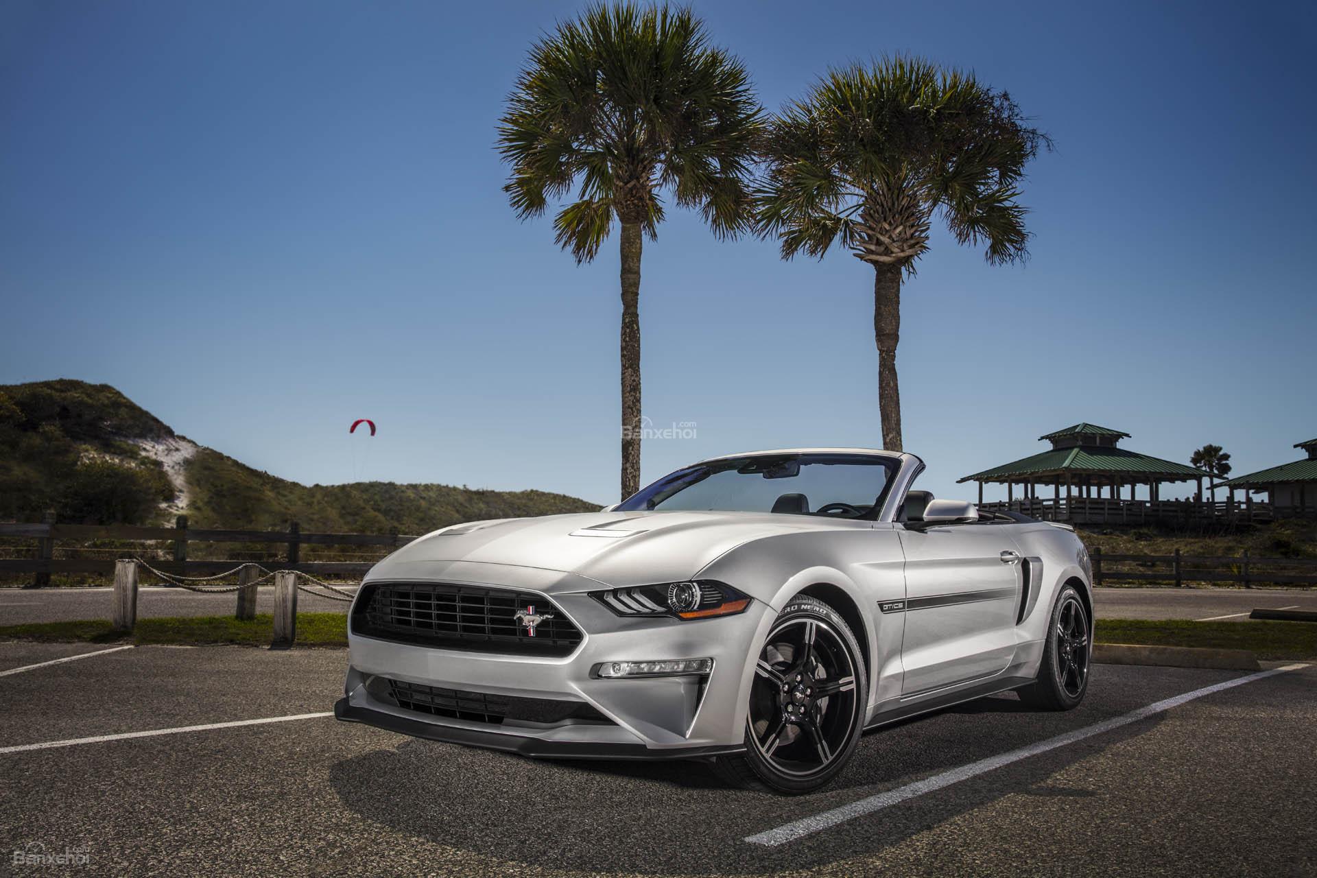Ngắm Ford Mustang California Special 2019 sắp sửa ra mắt 2a