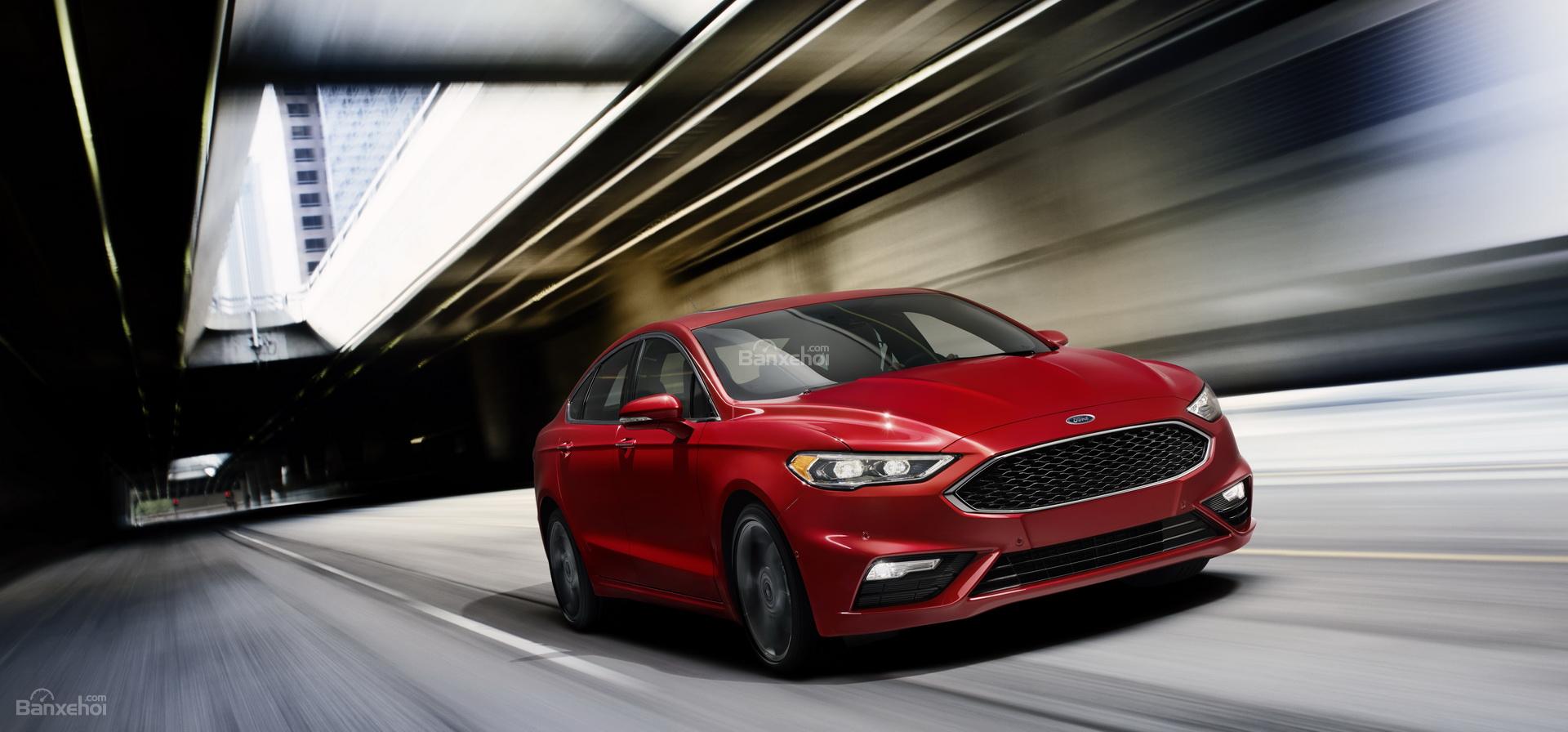 Ford Fusion đời 2014-2017 gặp lỗi về vô-lăng 2