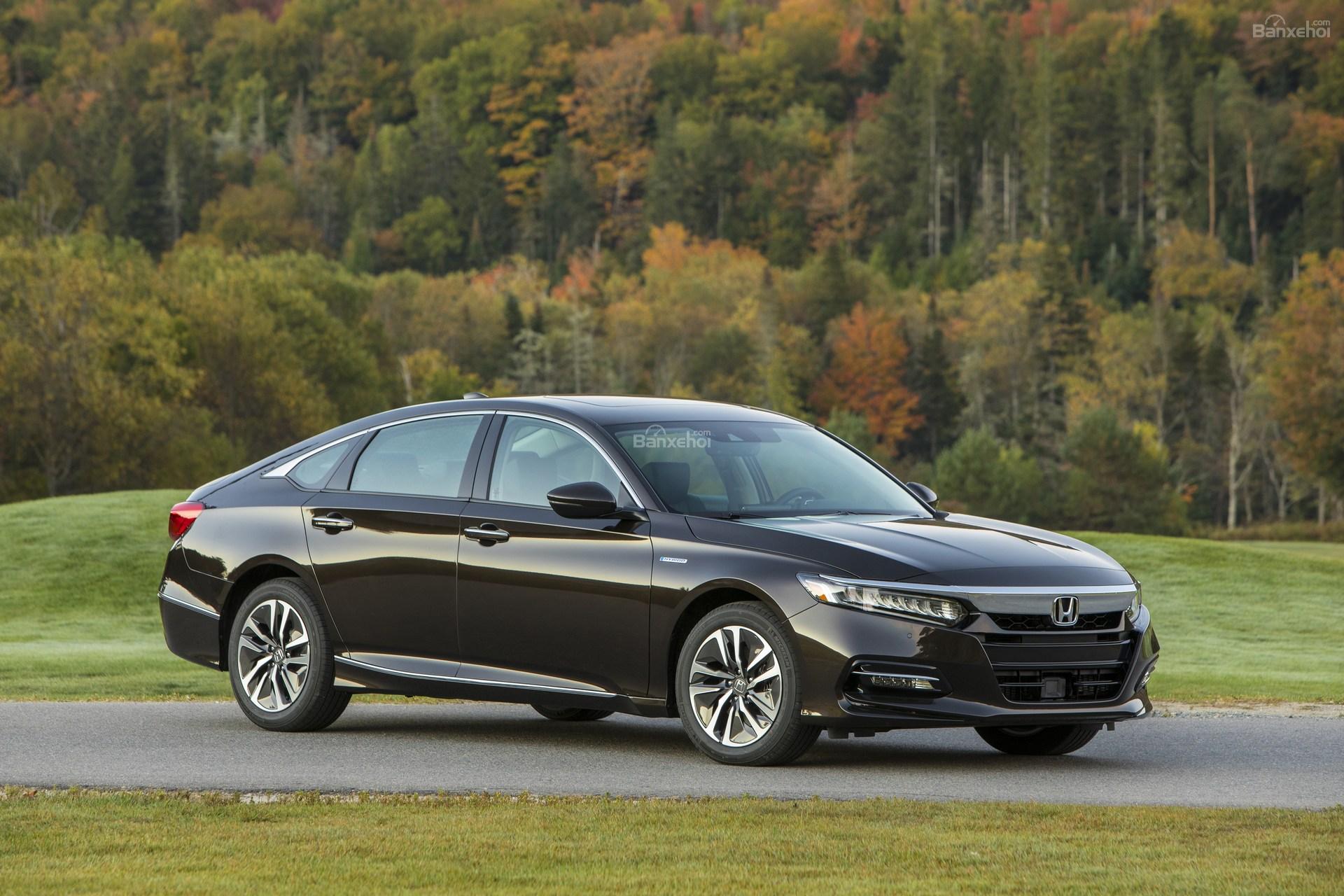 Honda Accord Hybrid 2018 mở bán tại Mỹ với giá từ 25.100 USD 1a
