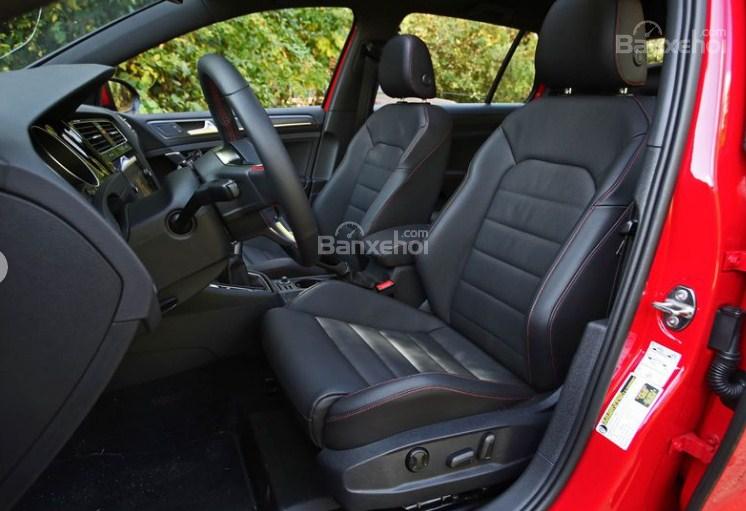 Đánh giá xe Volkswagen Golf GTI 2018 về hệ thống ghế ngồi 1a