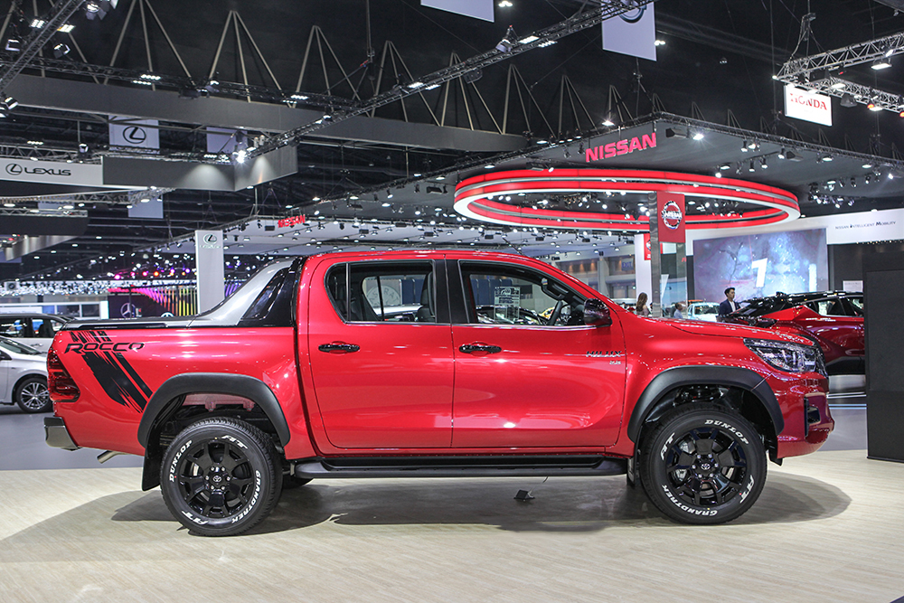 Toyota Hilux Revo Rocco 2018 lộ diện, thêm đối thủ ngáng đường Ranger ...
