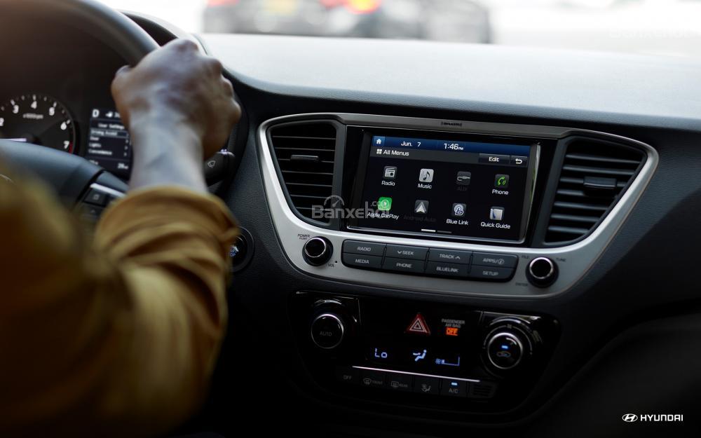 Ưu điểm Hyundai Accent 2018 - Khoang nội thất chất lượng cao a1