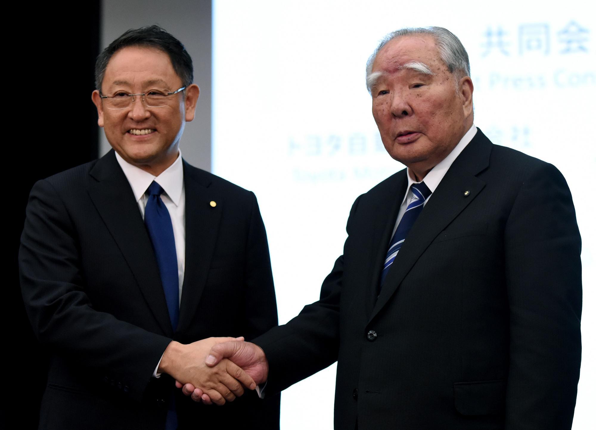 Toyota và Suzuki chính thức hợp tác 2