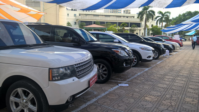 Tìm hiểu nguồn gốc chiếc xe Tìm hiểu nguồn gốc chiếc xe 1