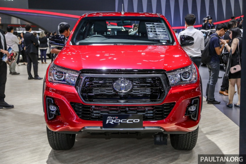 Toyota Hilux phiên bản nâng cấp tại Bangkok Motor Show 2018 2.