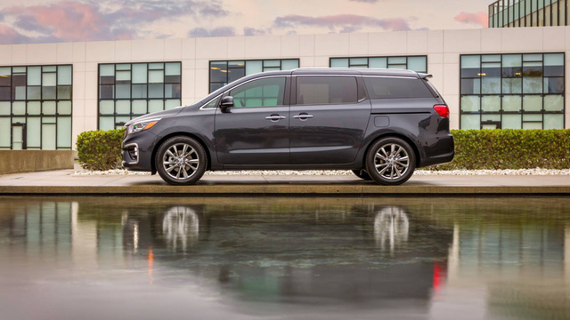 Kia Sedona tiến tới Triển lãm New York 2018 với hộp số mới 7