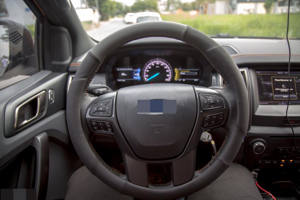 Thường xuyên vệ sinh sạch sẽ bọc vô lăng ô tô Thường xuyên vệ sinh sạch sẽ bọc vô lăng ô tô 1