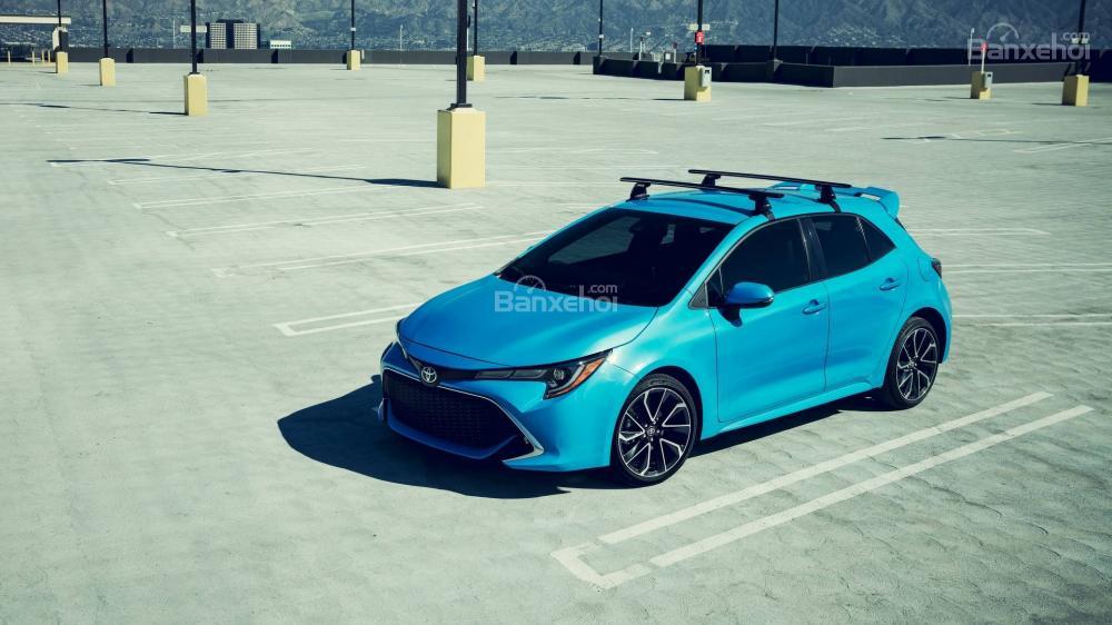 Đánh giá xe Toyota Corolla Hatchback 2019 