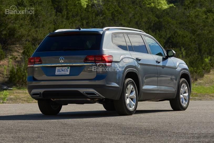 Đánh giá xe Volkswagen Atlas 2018: Tăng tốc còn chậm 2