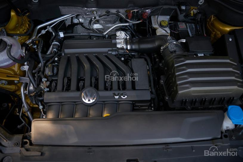 Đánh giá xe Volkswagen Atlas 2018: Động cơ V6 đuối sức 2
