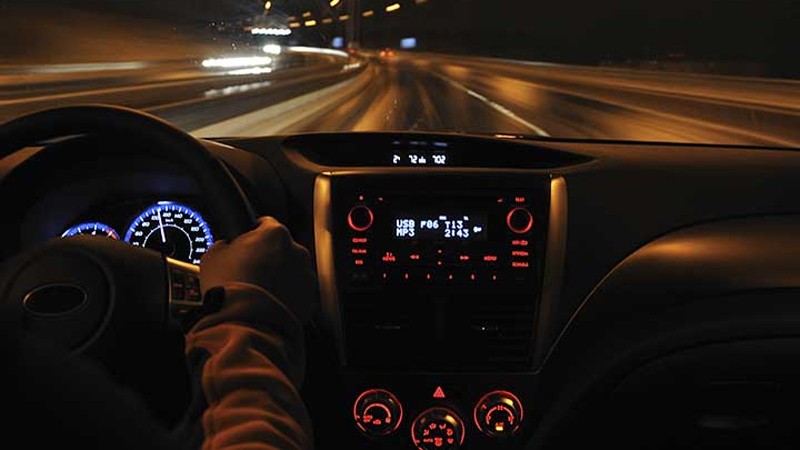 Kinh nghiệm lái xe ô tô ban đêm đảm bảo sự an toàn 1