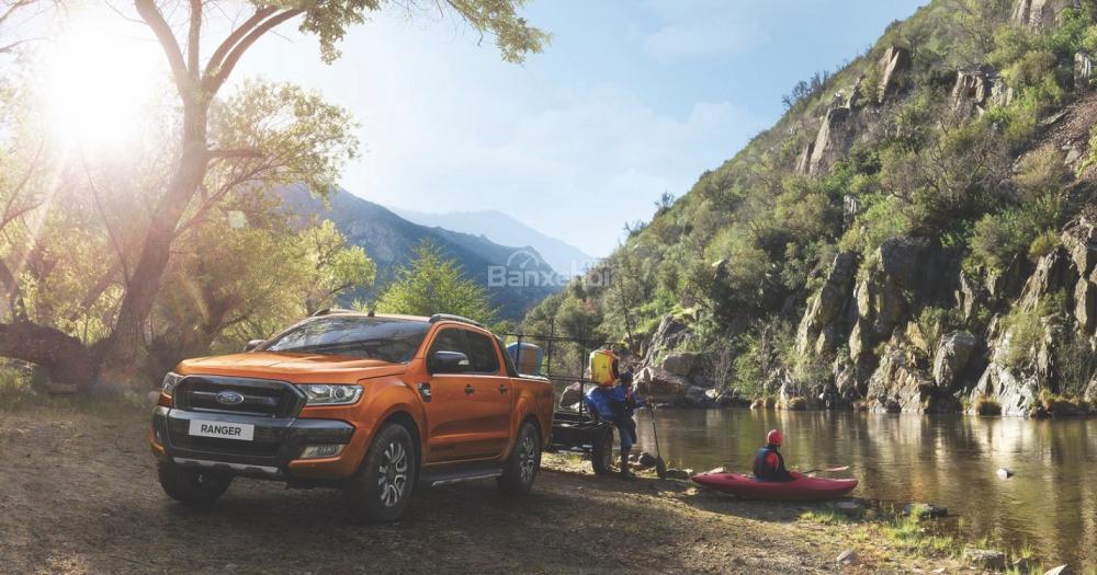 Ford Ranger Wildtrak 2.2L niêm yết 748 triệu đồng - 1