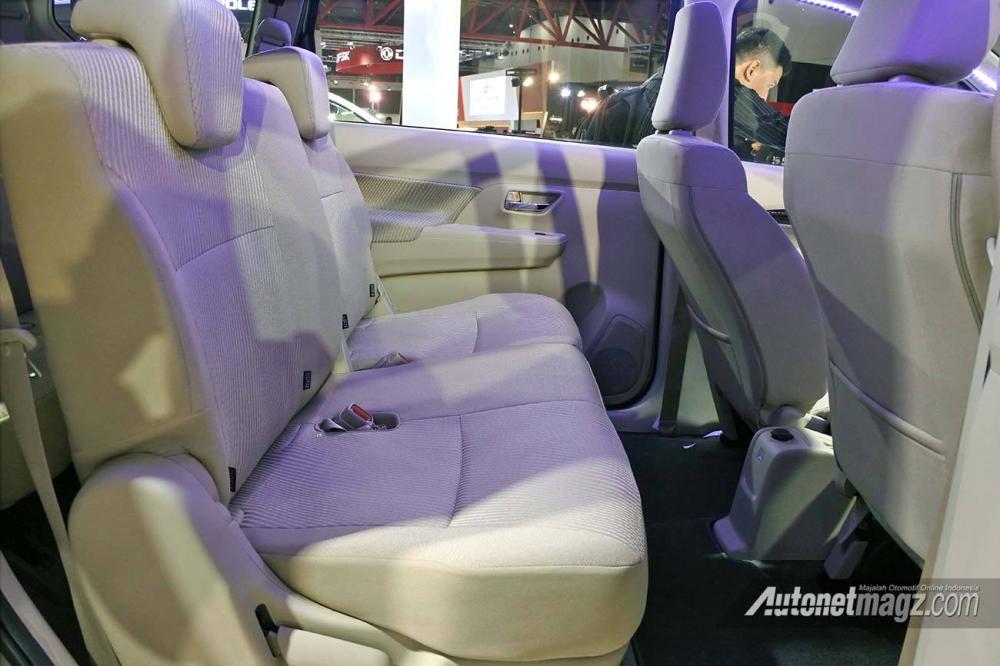 Ảnh chi tiết MPV giá rẻ Suzuki Ertiga 2018 thế hệ mới tại Indonesia - a12