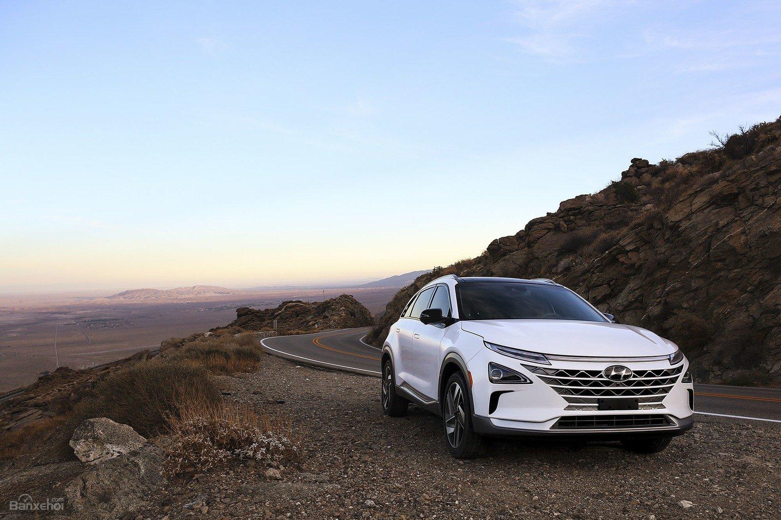 Đánh giá xe Hyundai Nexo 2019: Mẫu xe kế thừa xứng đáng của Tucson FCEV xx