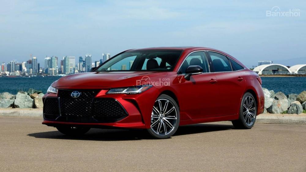 Toyota Avalon 2019 có giá từ 808 triệu đồng tại Mỹ.