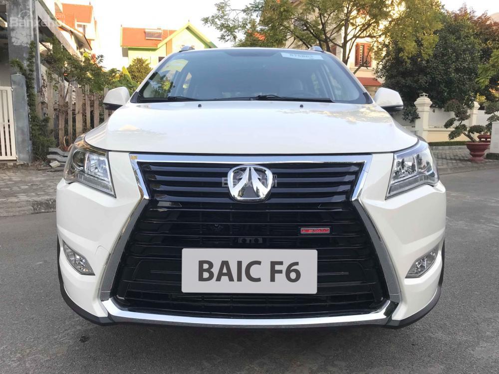 BAIC F6 2018 - SUV Trung 7 chỗ nhái Lexus giá chỉ 588 triệu đồng