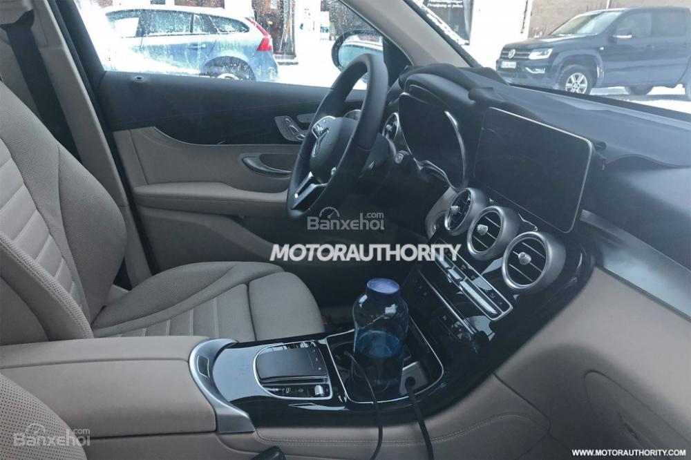 Mercedes-Benz GLC 2020 lộ diện cả trong lẫn ngoài, tự tin khoe cánh - 3