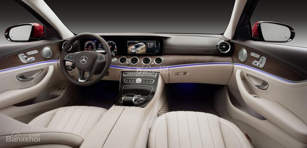 Mercedes-Benz E400d All-Terrain sắp trình làng, trang bị bổ sung động cơ diesel​ - 3