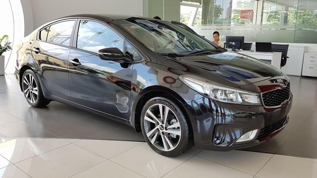 Kia Cerato SMT (1)