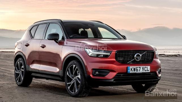 So sánh Volvo XC40 và Mercedes-Benz GLA 2018 - Ảnh 1.