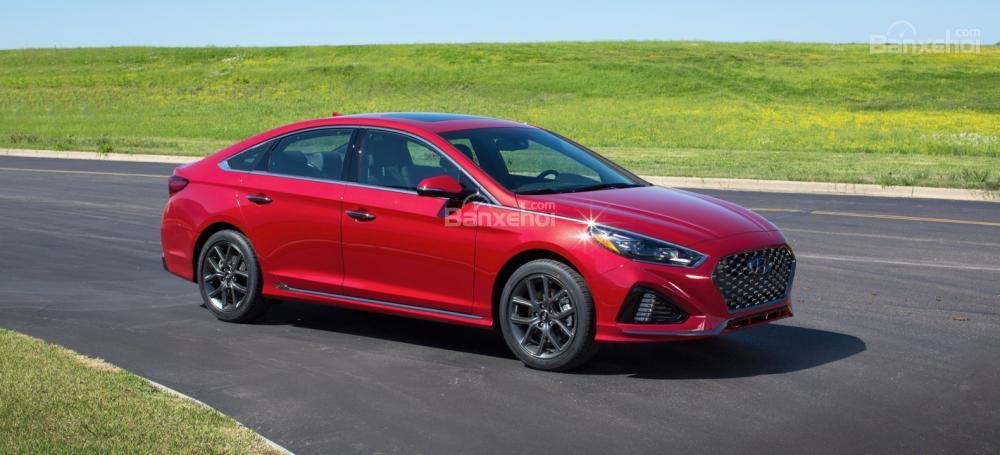 Hyundai Sonata 2018 cập nhật giữa năm, bổ sung tính năng cho các biến thể - 1