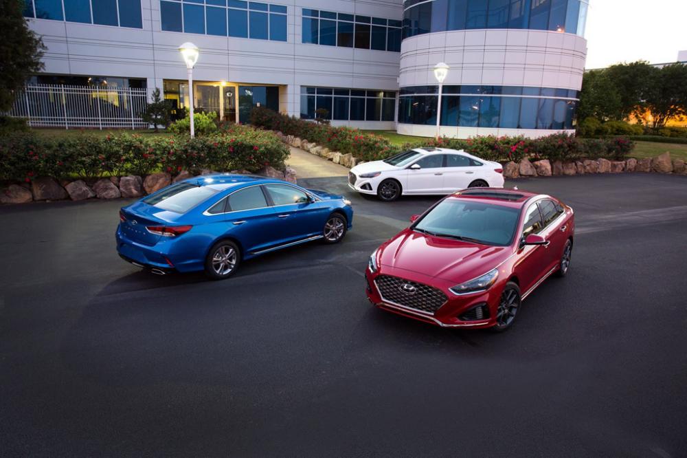 Chiêm ngưỡng Hyundai Sonata+ 2018 đầy công nghệ 2 Chiêm ngưỡng Hyundai Sonata+ 2018 đầy công nghệ 2.