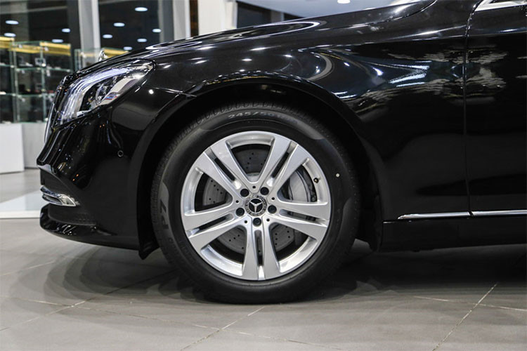 Cận cảnh Mercedes-Benz S450 L 2018 giá 4,19 tỷ đồng tại đại lý, chờ ngày mở bán a4