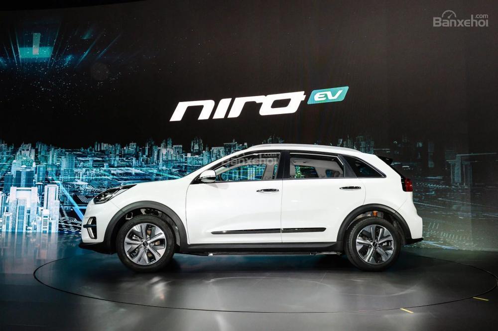 Kia Niro EV trình làng triển lãm ô tô Busan trước khi ra trận - 2