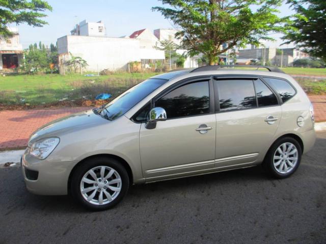 Kia Carens 2011