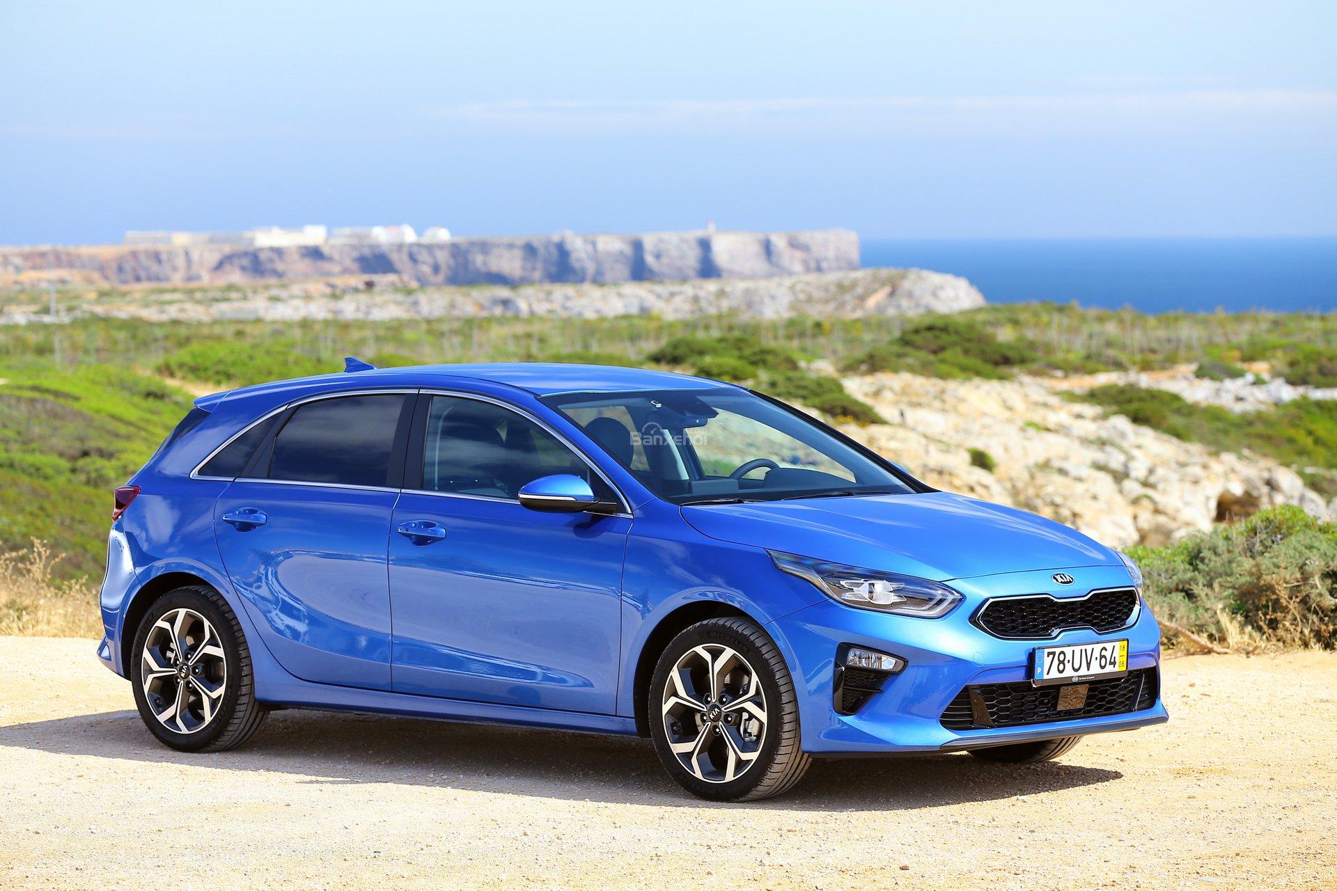 Kia Ceed 2019 - Đối thủ Ford Focus chốt giá từ 553 triệu đồng z