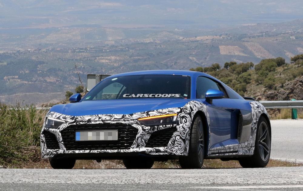 Audi R8 2019 tiếp tục lộ ảnh chạy thử.