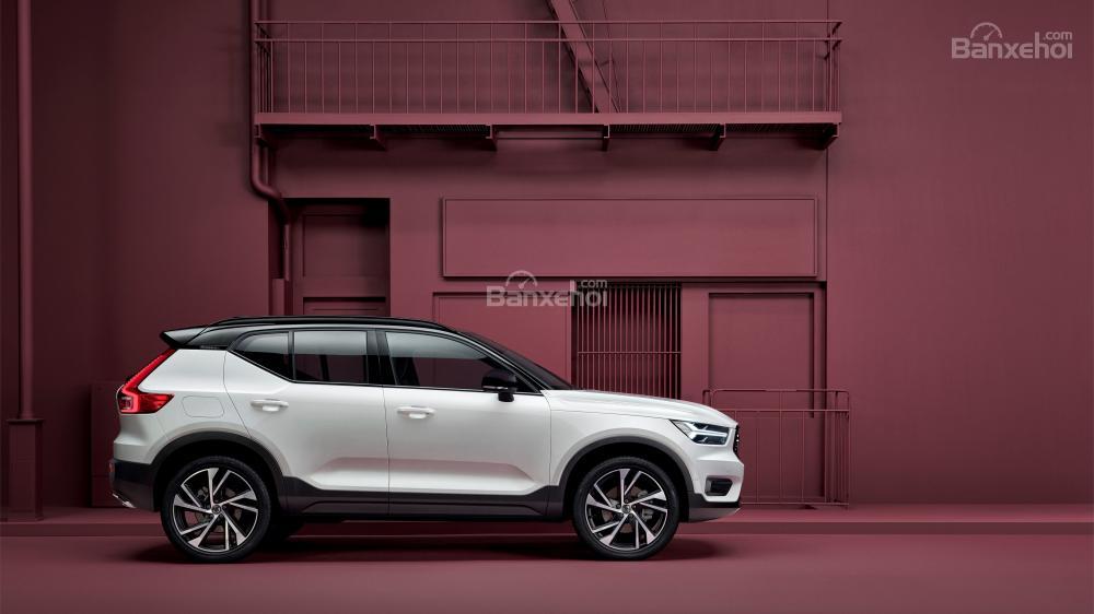 Volvo bắt đầu giao xe cho khách hàng đăng ký dịch vụ Care by Volvo - 2