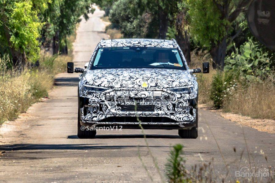 Audi E-Tron Quattro sẽ ra mắt vào ngày 30 tháng 8 tới z