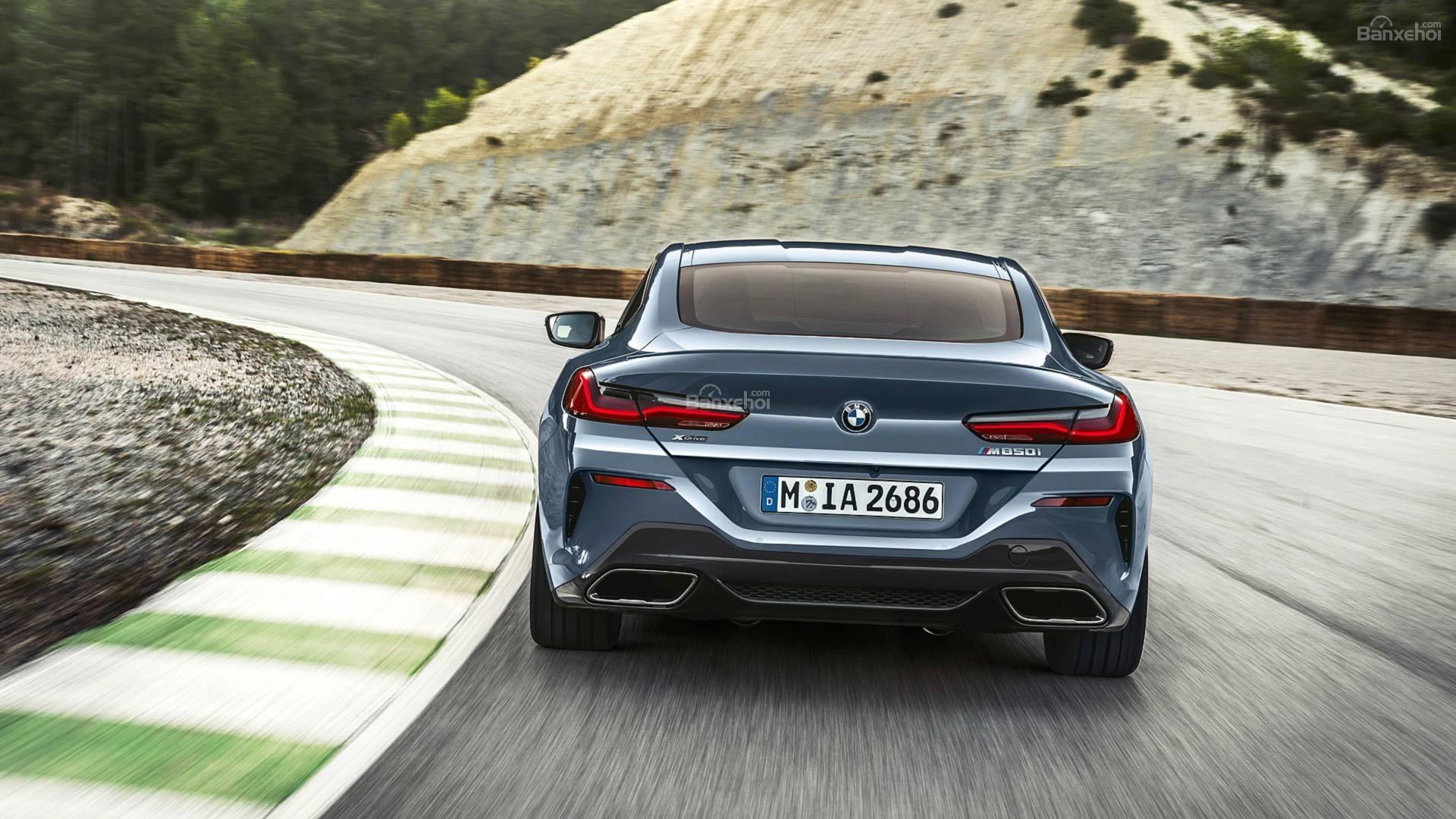 Đánh giá xe BMW 8-Series 2019: Động cơ dầu I6 3,0 lít là lựa chọn thứ hai z