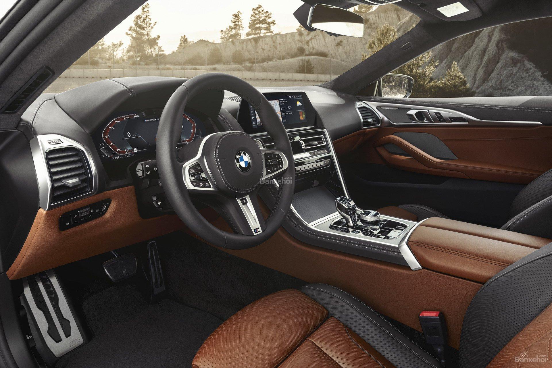 Đánh giá xe BMW 8-Series 2019 về trang bị tiện nghi 1a