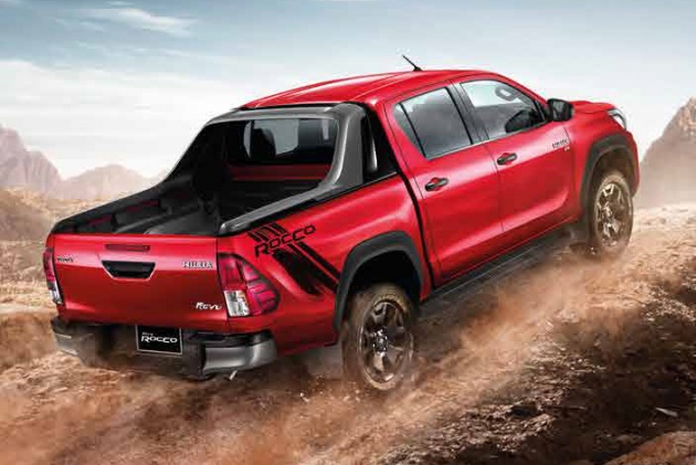 Đánh giá xe Toyota Hilux 2.8G 2018 về động cơ ..