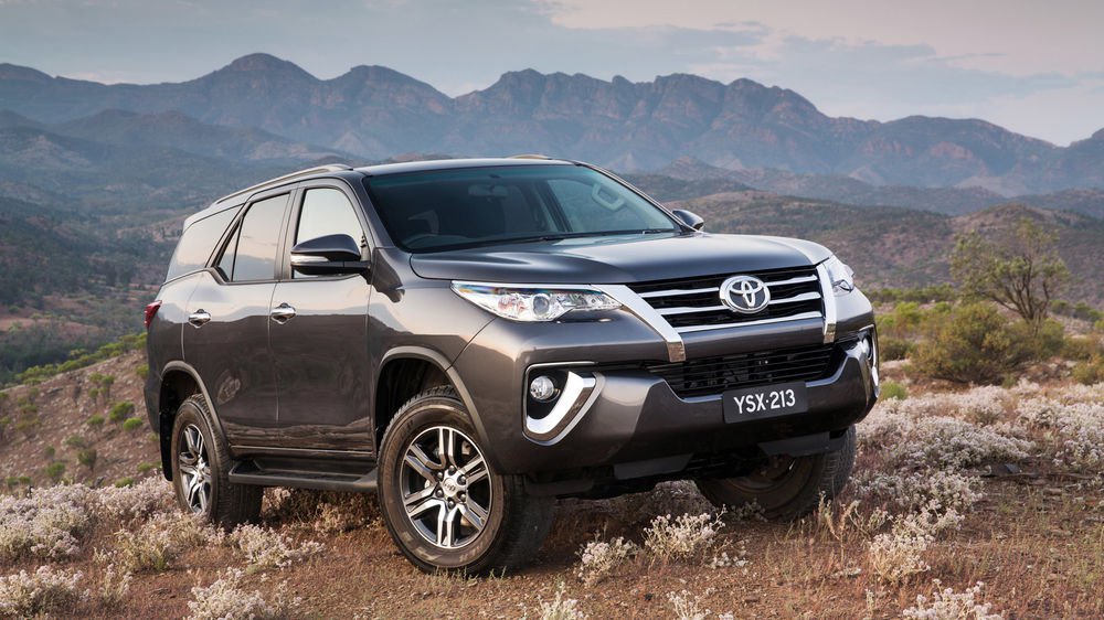 Giá xe Toyota Fortuner tăng gần 50 triệu đồng từ tháng 7...