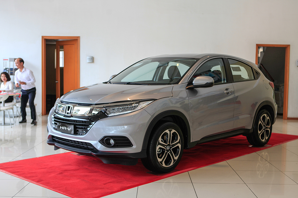So sánh xe Honda HR-V 1.8L 2018 và Ford Ecosport Titanium 1.0L EcoBoost 2018 1.