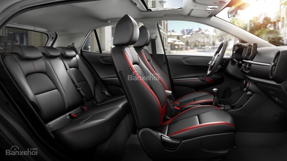 Đánh giá xe Kia Morning GT-Line 2018: Ghế ngồi.