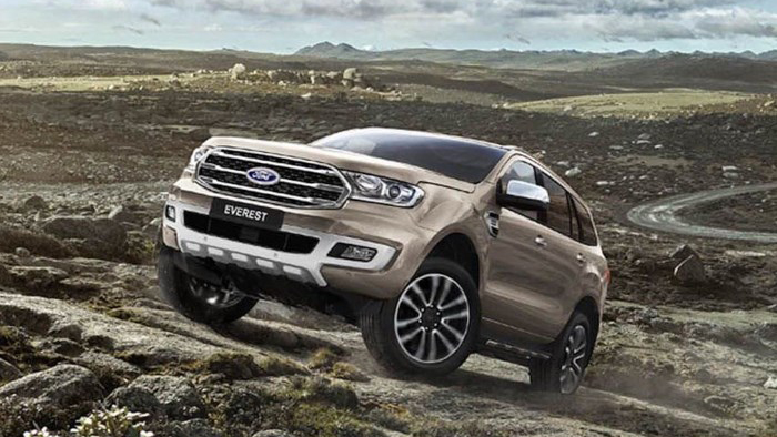 So sánh xe Ford Everest 2018 và Toyota Fortuner 2018: Xe nội thành và xe off-road 2 So sánh xe Ford Everest 2018 và Toyota Fortuner 2018: Xe nội thành và xe off-road 3