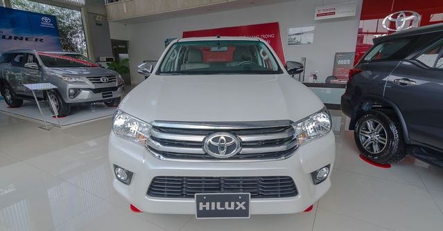 Thiết kế Toyota Hilux 2018 mới khác gì phiên bản cũ? - Ảnh 9.