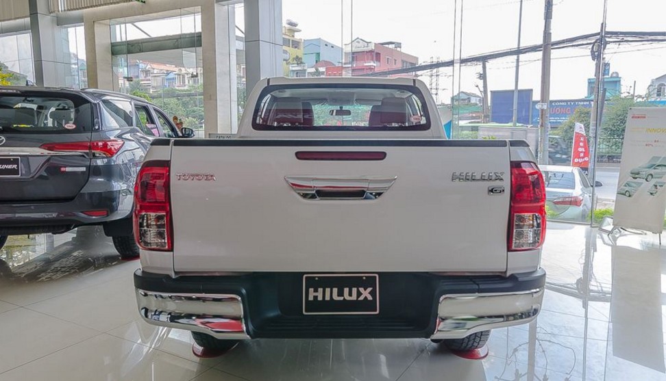 Thiết kế Toyota Hilux 2018 mới khác gì phiên bản cũ? - Ảnh 25.