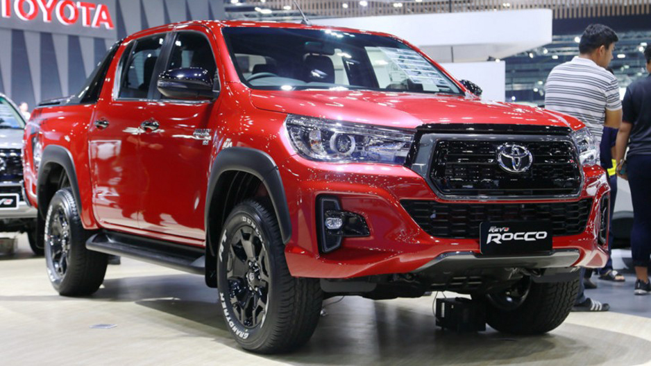 Thiết kế của Toyota Hilux mới khác gì phiên bản cũ?.