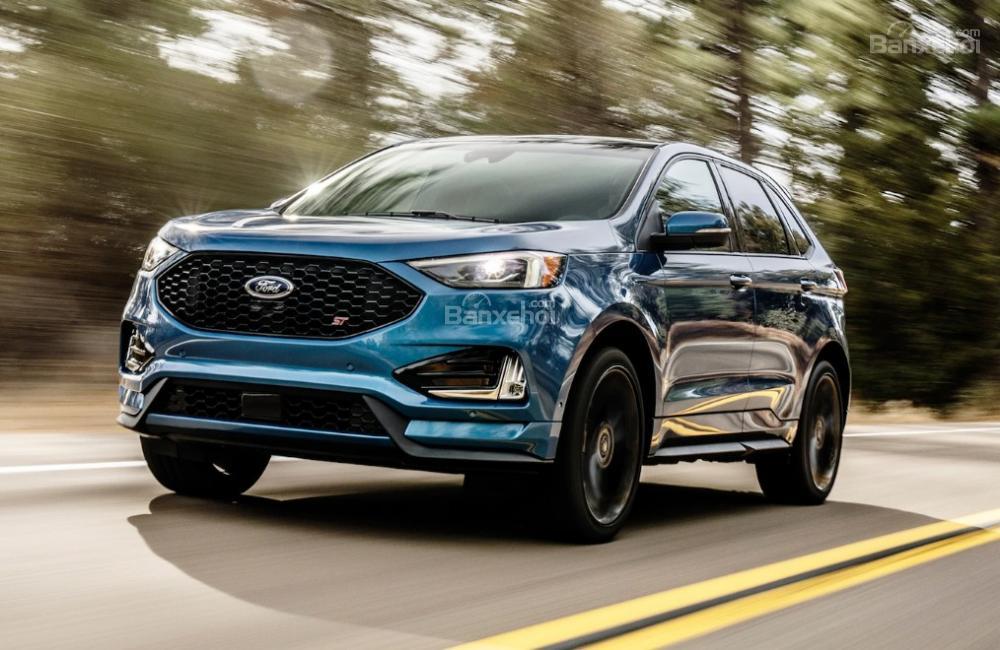 Ford Edge ST 2019 rò rỉ giá bán, khởi điểm từ 993 triệu đồng.