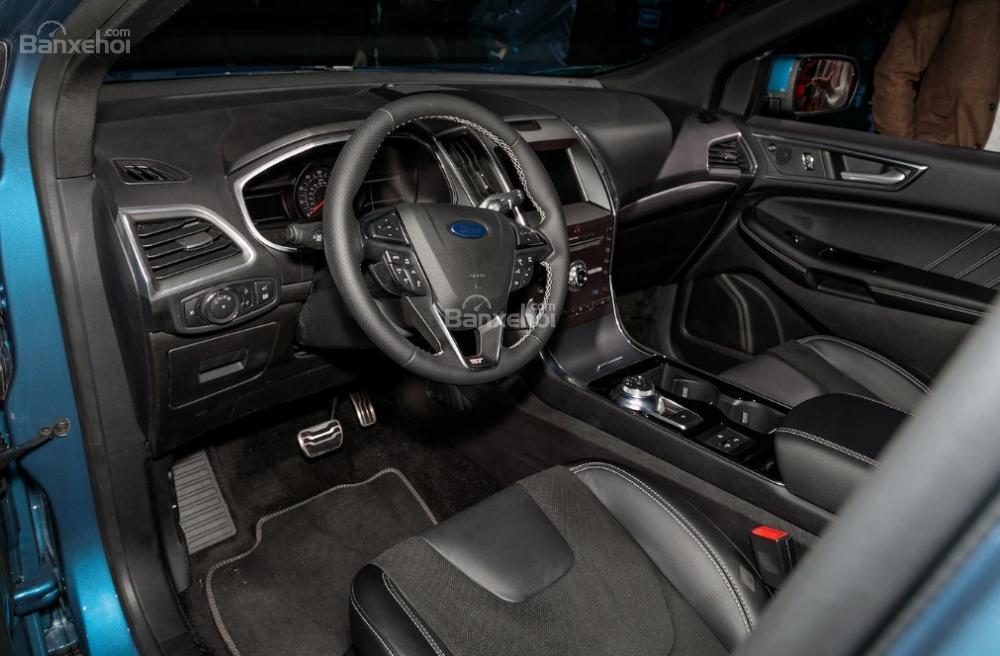 Ford Edge ST 2019 rò rỉ giá bán, khởi điểm từ 993 triệu đồng - Ảnh 1.