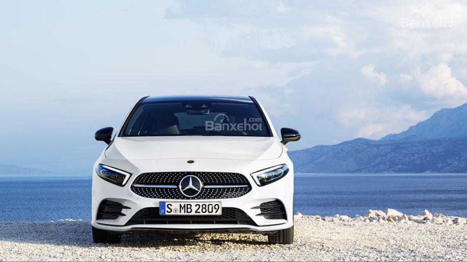 Đánh giá xe Mercedes-Benz A-Class 2019 - đầu - 1
