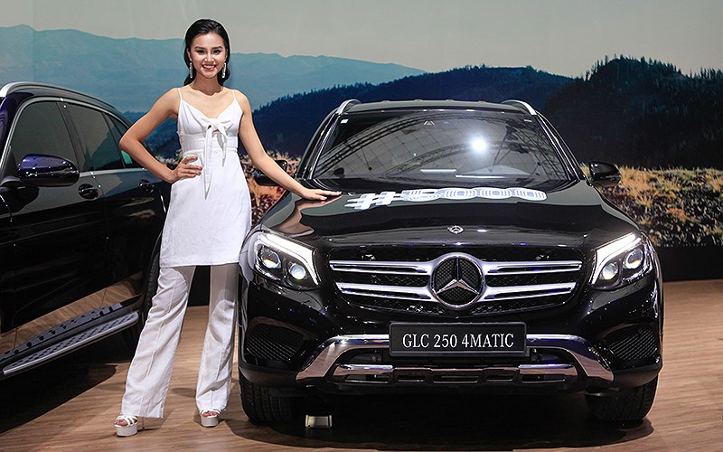 Triển lãm Mercedes-Benz Fascination - mẫu đẹp thu hút mọi ánh nhìn 8